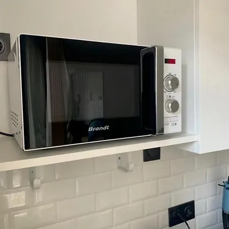 Independant Refait A Neuf Avec Jacuzzi Et Terrasse Privative Proximite Gare Viarmes