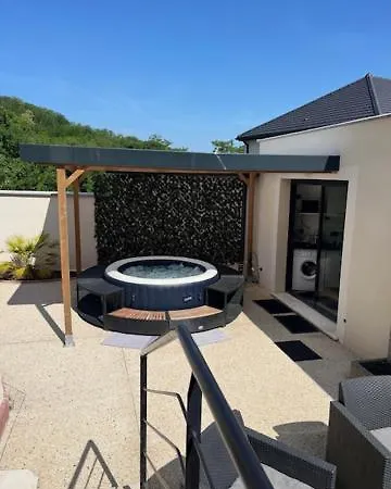 Independant Refait A Neuf Avec Jacuzzi Et Terrasse Privative Proximite Gare *