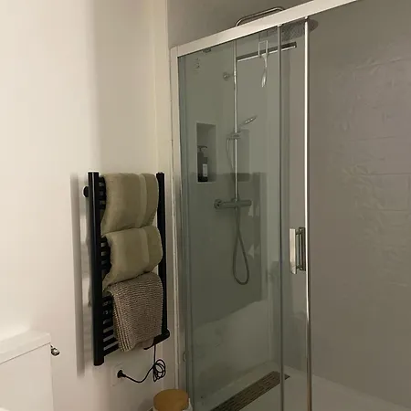 Independant Refait A Neuf Avec Jacuzzi Et Terrasse Privative Proximite Gare * Viarmes